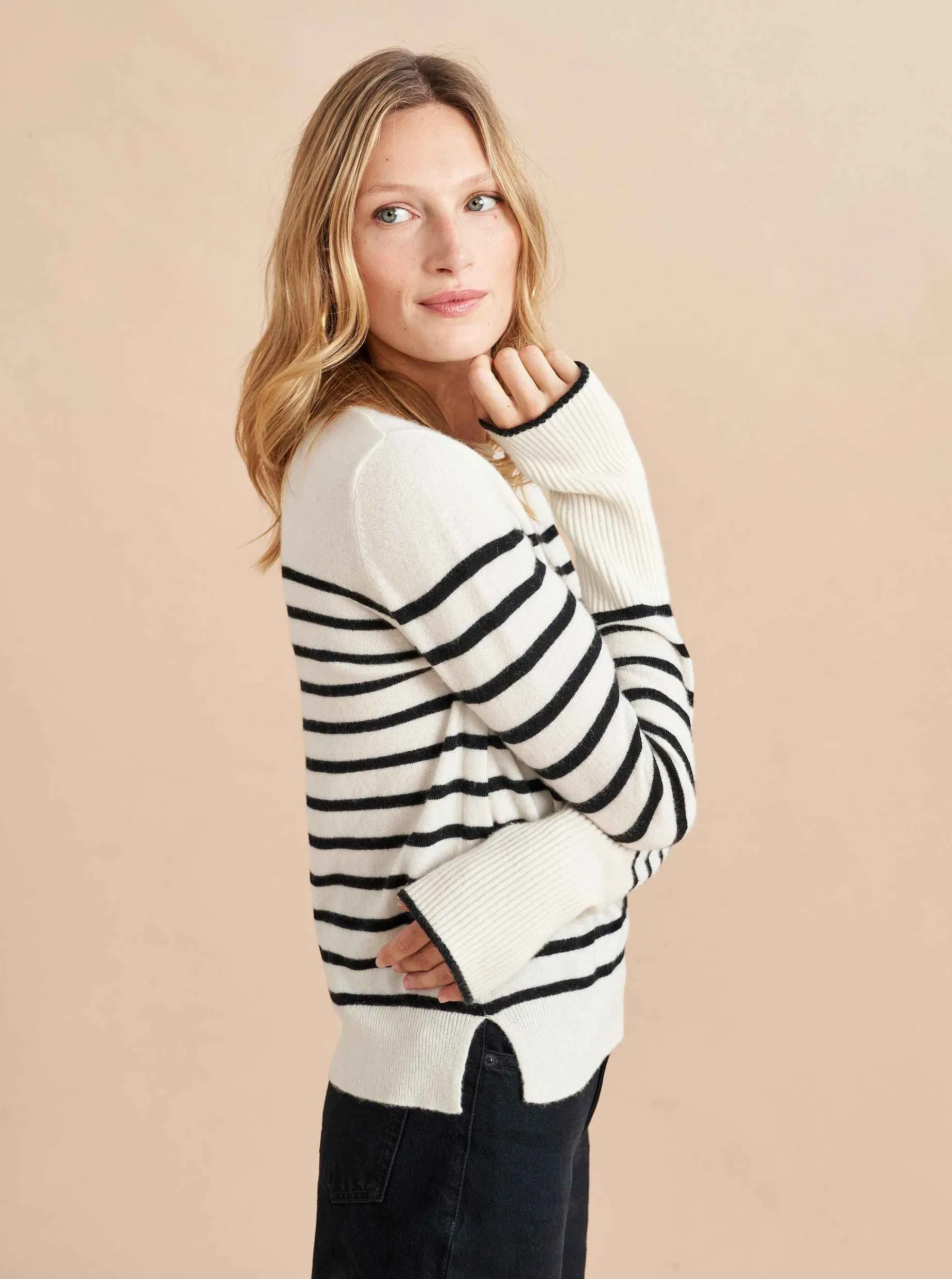 La Ligne Lean Lines Sweater Cream/Black Flash Sale